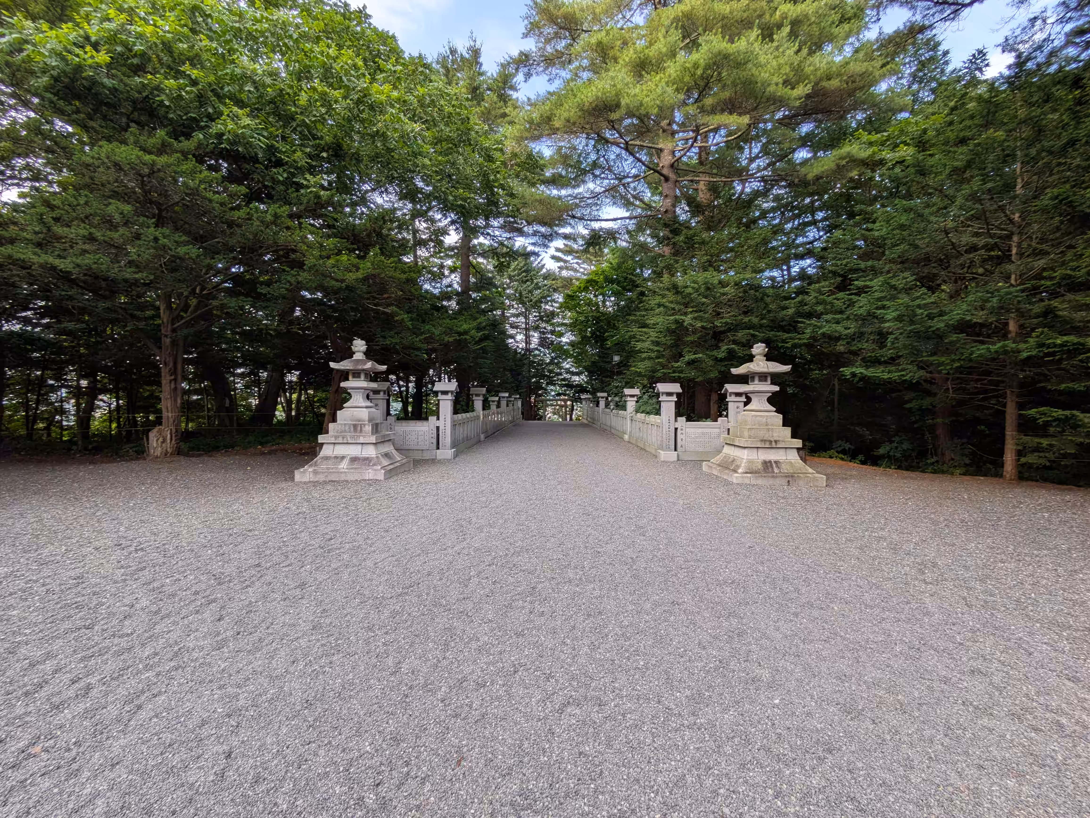 Chitose Shrine (千歳神社)